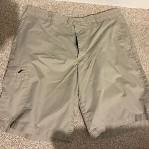 Greg Norman Collection Men's Tan Cargo Shorts
